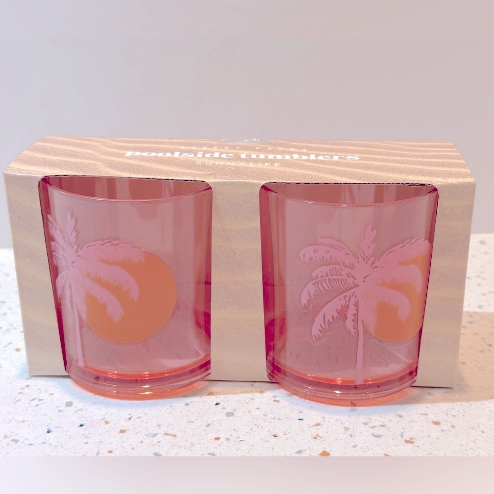 NIB Poolside‎ Pool Pink Tumblers Palm Tree Island Oasis Theme Set of 2